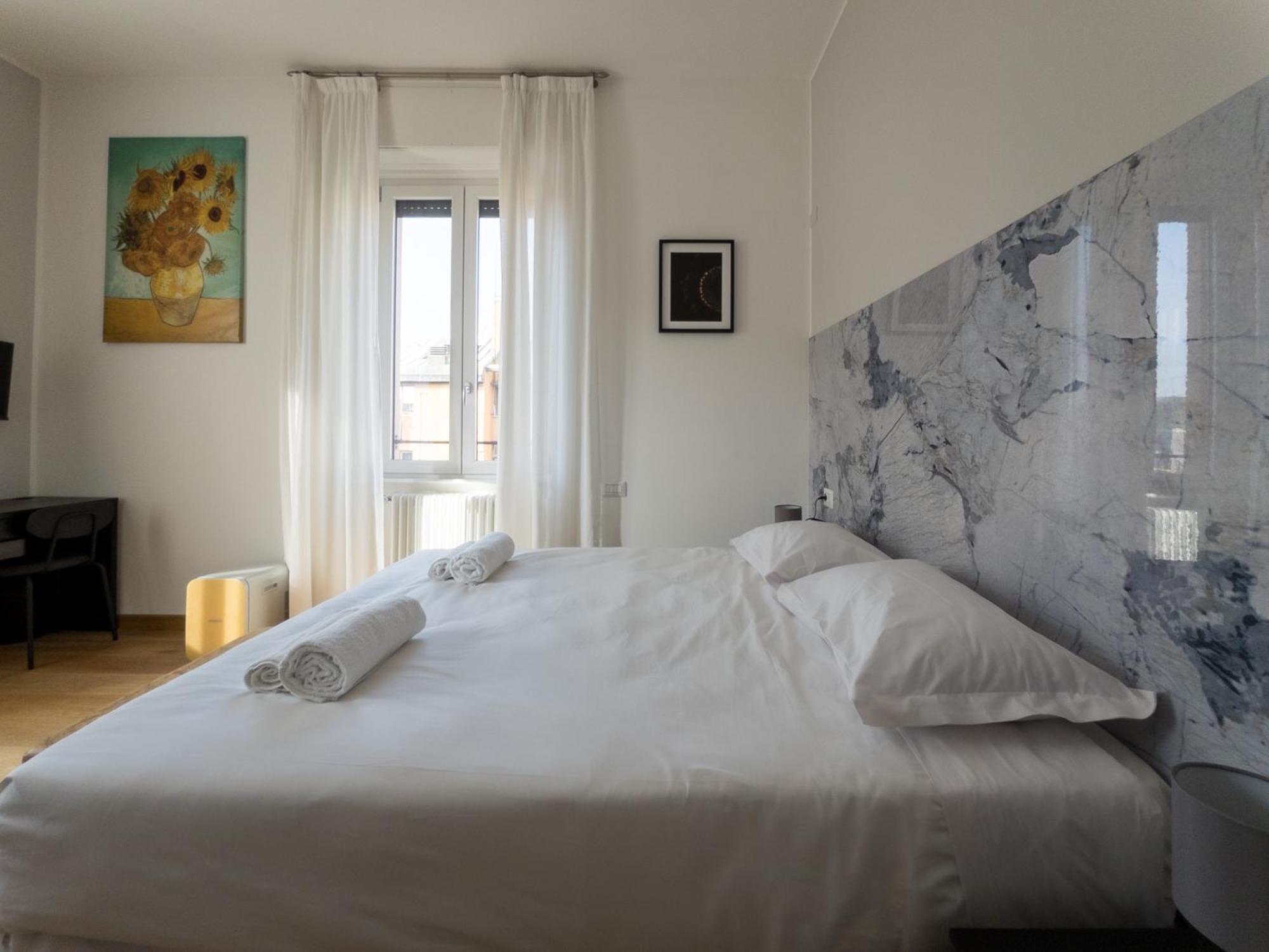Rrrapido Holy Suites And Rooms - Via Sardegna — Photos 2